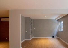 Apartamento à venda em Itaim Bibi com 123 m², 2 quartos, 1 suíte, 1 vaga