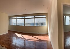 Apartamento à venda em Bela Vista com 220 m², 3 quartos, 2 suítes, 2 vagas