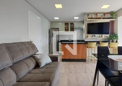 APARTAMENTO no 9º andar com 2 dormitórios e 1 garagem