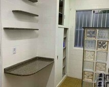 Apartamento para venda tem 72 metros quadrados com 4 quartos