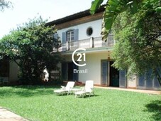 Casa com 2 quartos, 142 m², à venda por R$ 950.000