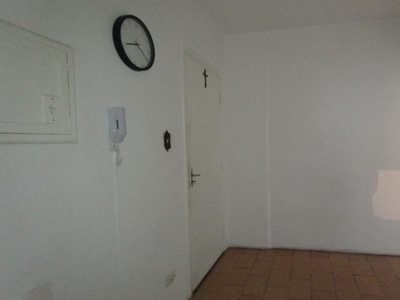 Lindo apto de 1 quarto por apenas 165 mil.