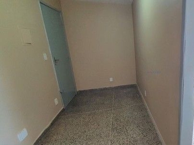 Aluga-se apartamento com 1 quarto na EQNM 5/7 Bloco B Ceilândia Sul