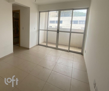 Apartamento à venda em Carlos Prates com 58 m², 2 quartos, 1 suíte, 2 vagas