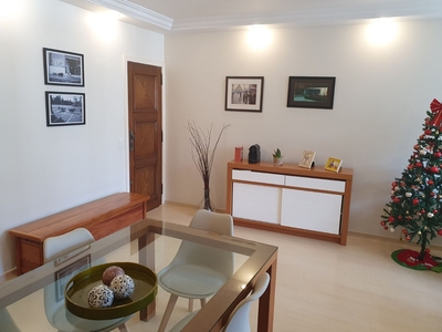 Apartamento à venda em Grajaú com 108 m², 3 quartos, 1 suíte, 1 vaga