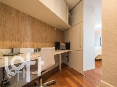 Apartamento à venda em Itaim Bibi com 85 m², 2 quartos, 1 suíte, 2 vagas
