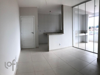 Apartamento à venda em João Pinheiro com 56 m², 2 quartos, 1 suíte, 1 vaga