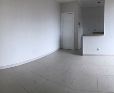 Apartamento à venda em João Pinheiro com 73 m², 3 quartos, 1 suíte, 2 vagas