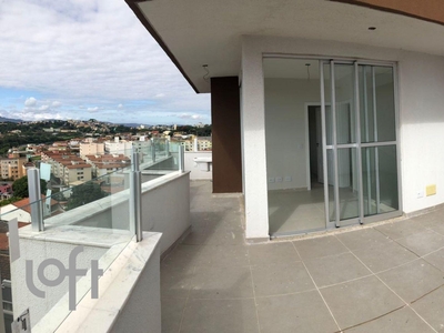 Apartamento à venda em João Pinheiro com 80 m², 3 quartos, 1 suíte, 2 vagas