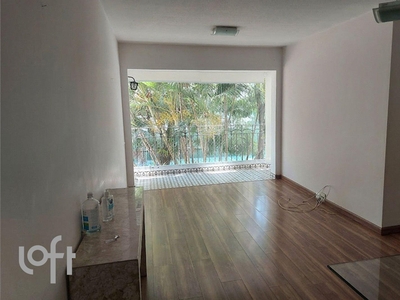 Apartamento à venda em Morumbi com 80 m², 3 quartos, 1 vaga