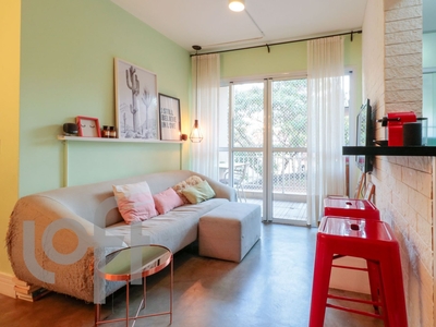 Apartamento à venda em Rio Pequeno com 65 m², 2 quartos, 1 suíte, 2 vagas