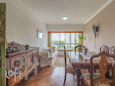 Apartamento à venda em Santo Amaro com 82 m², 3 quartos, 1 vaga