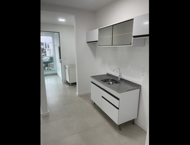 Apartamento no Bairro Itoupava Seca em Blumenau com 2 Dormitórios (2 suítes)