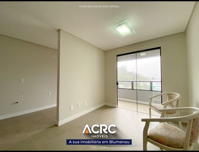 Apartamento no Bairro Victor Konder em Blumenau com 2 Dormitórios (1 suíte) e 67 m²