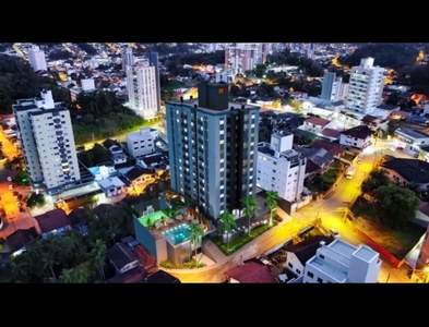 Apartamento no Bairro Vila Nova em Blumenau com 2 Dormitórios e 65 m²