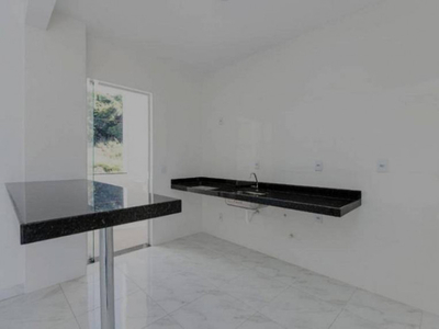 Casa com 2 Quartos e 1 banheiro à Venda, 101 m²