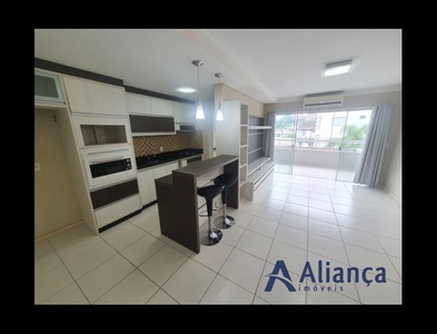 Apartamento no Bairro Itoupava Norte em Blumenau com 2 Dormitórios (1 suíte)