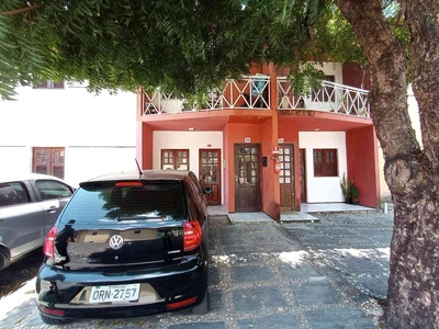 Casa com 2 quartos à venda no bairro Lagoa Redonda, 59m²