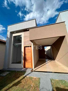 Casa com 3 quartos à venda no bairro Cardoso, 180m²