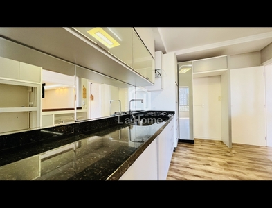 Apartamento no Bairro Vila Nova em Blumenau com 3 Dormitórios (1 suíte) e 123.14 m²