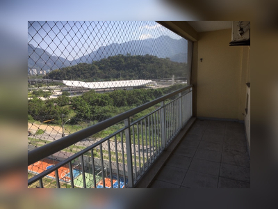 3 quartos, suite, montado, com muito lazer e o parque olimpico a seus pés