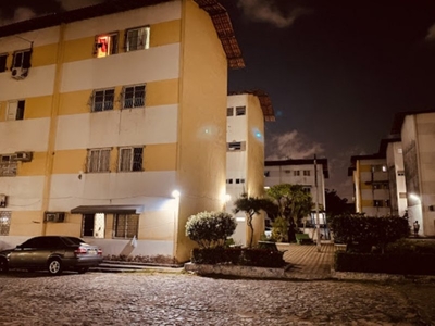 Apartamento à venda no bairro Bonsucesso, Fortaleza
