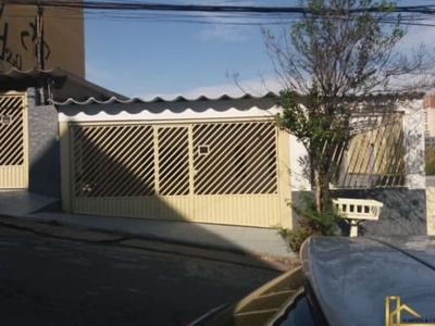 Casa de rua à venda no jardim dos camargos em barueri, com 450m², 6 dorms, 2 suítes, quintal e 4 vagas