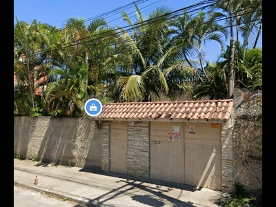 Casa na Região Oceânica de Niterói /RJ.