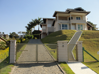 Casa no melhor condomínio de Bragança Pta