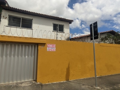 Imóvel Residencial em esquina, Cidade dos Funcionários, excelente para comércio