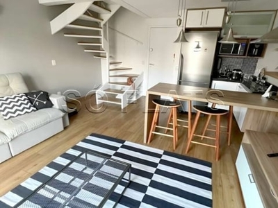 Residencial urbano duplex disponível para locação com 45m², 01 dormitório e 01 vaga de garagem