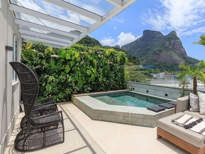 Rio026 - Luxuosa cobertura de 3 quartos no Jardim Oceânico