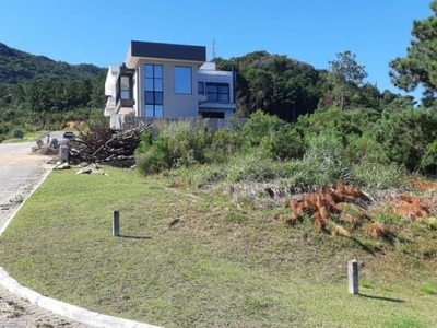 Terreno à venda na rua rodrigo rampinelli jeremias, 172, itacorubi, florianópolis, 639 m2 por r$ 1.136.000