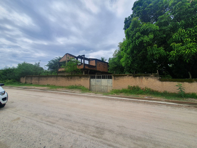 Terreno de 2.700m² em Queimados ,a preço imperdível!!!