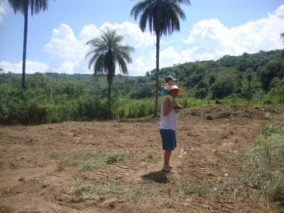 Terreno em Esmeraldas barato