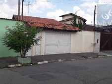 Casa à venda no bairro Vila Júlia em Poá