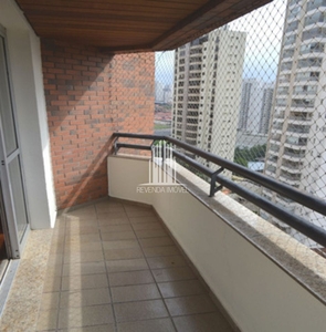 Apartamento Beverly Hills à venda com 131m² 3 quartos 1 suíte e 3 vagas no Morumbi, São Paulo - SP