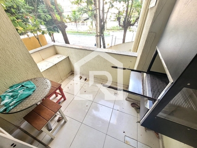 Apartamento com 2 dormitórios à venda, 70 m² por R$ 300.000,00 - Praia da Enseada - Região da Brunella - Guarujá/SP