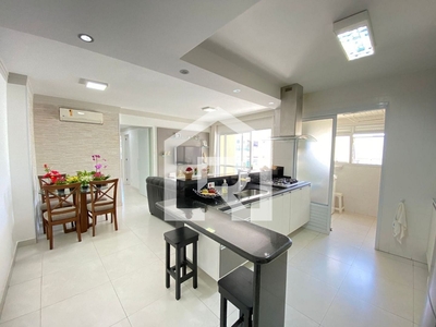 Apartamento com 3 dormitórios à venda, 110 m² por R$ 860.000,00 - Praia Pitangueiras - Guarujá/SP