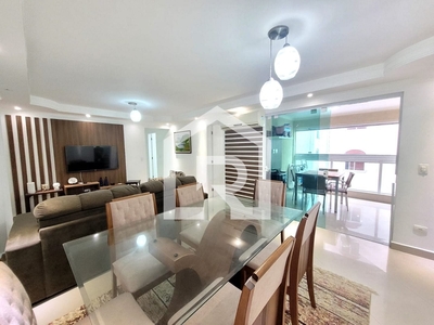 Apartamento com 3 dormitórios à venda, 120 m² por R$ 1.000.000,00 - Centro - Guarujá/SP