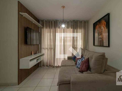 Apartamento com 3 quartos à venda no bairro Cinquentenário, 70m²