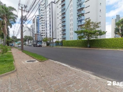 Apartamento com 3 quartos para alugar na Martim Afonso, 2942, Bigorrilho, Curitiba por R$ 2.200