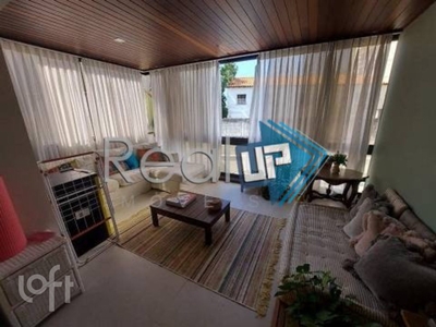 Apartamento à venda em Barra da Tijuca: Jardim Oceânico com 86 m², 2 quartos, 1 suíte, 1 vaga