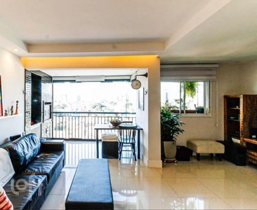 Apartamento à venda em Campo Belo com 103 m², 2 quartos, 2 suítes, 2 vagas