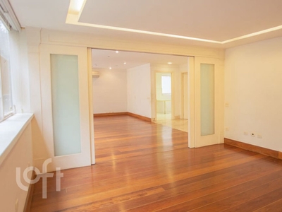 Apartamento à venda em Jardim América com 182 m², 3 quartos, 3 suítes, 3 vagas