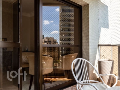 Apartamento à venda em Vila Andrade com 230 m², 3 quartos, 3 suítes, 4 vagas