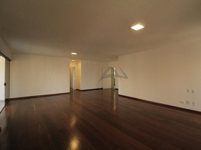 Apartamento para aluguel tem 200 metros quadrados com 4 quartos em Cambuí - Campinas - SP