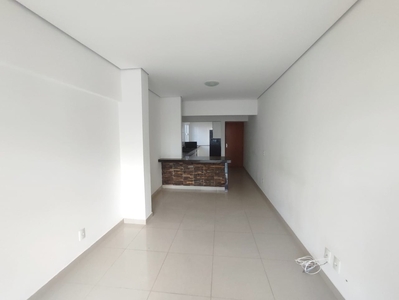 Apartamento à venda 3 Quartos, 1 Suite, 2 Vagas, 105M², Maracanã, Uberlândia - MG