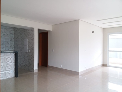 Apartamento à venda 3 Quartos, 2 Suites, 2 Vagas, 140M², Osvaldo Rezende, Uberlândia - MG