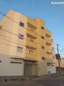 Apartamento à venda, Dona Lode, Cláudio, MG